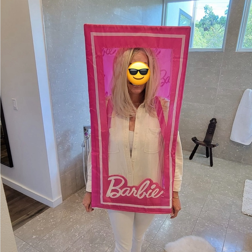 Barbie box halloween costume + platinum wig - kids size one size fits most/ EUC